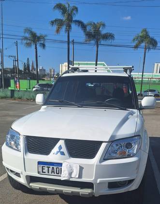 MITSUBISHI PAJERO TR4 2.0 4X2 16V 140CV FLEX 4P AUTOMÁTICO